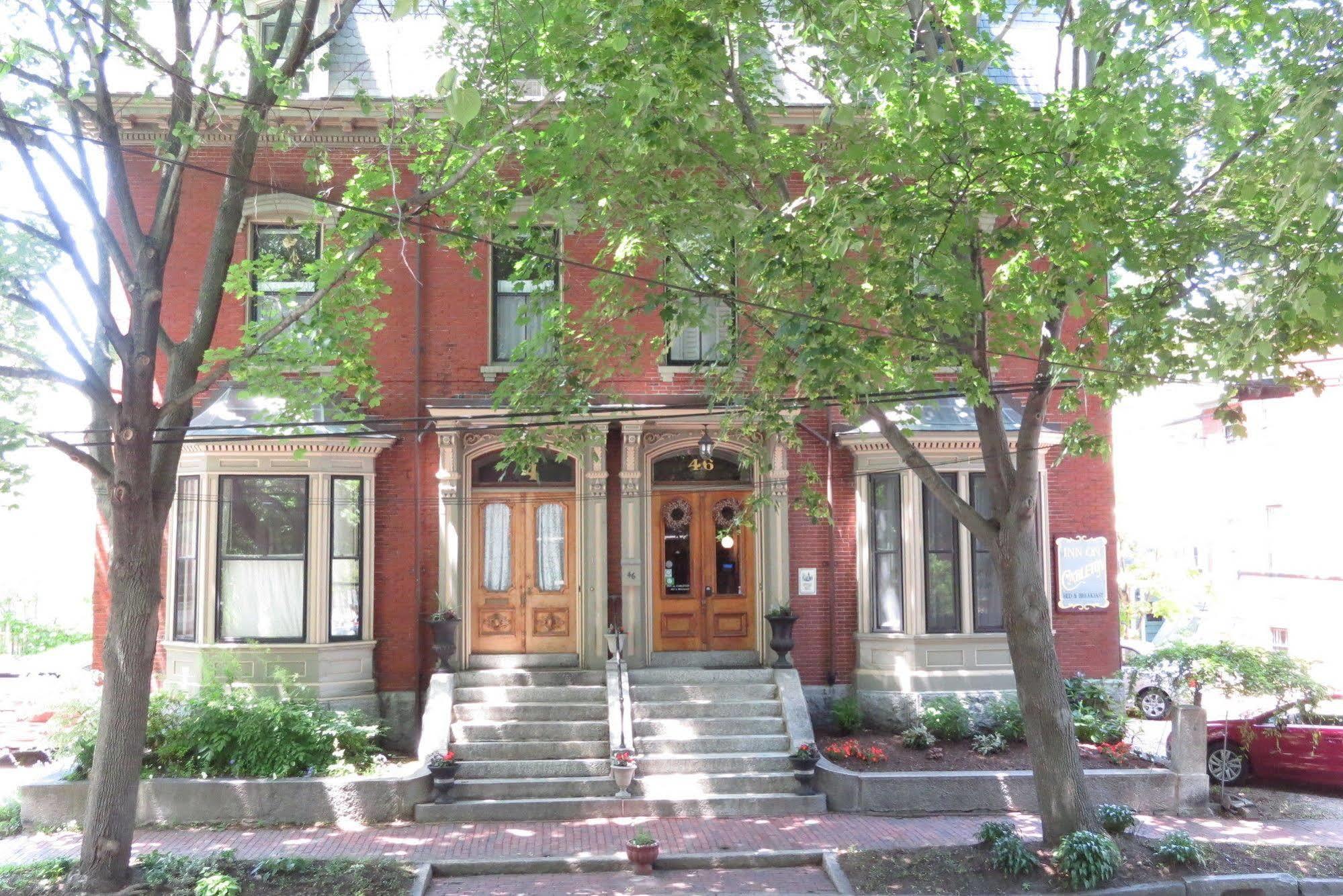 Blind Tiger Portland - Carleton Street Guest House Екстериор снимка